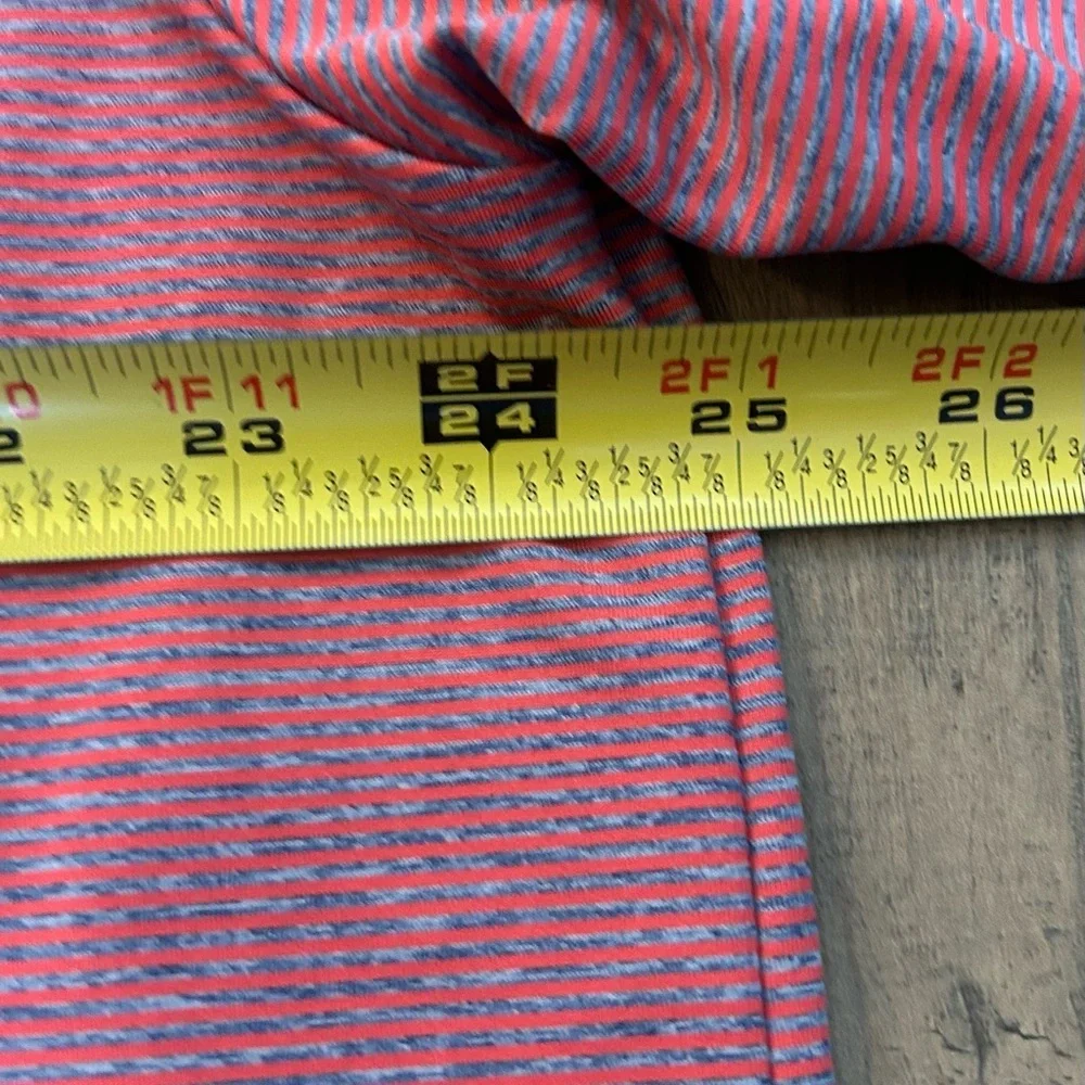 Classic Pink Polo Shirt with Textured Knit - Picture 5 of 7